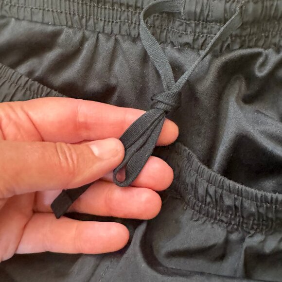 Nike Dri-FIT Running Shorts Black Gray White Women's Size Small - Picture 7 of 8